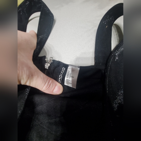 H&M Jolie petite robe noire scintillante - Picture 4 of 8